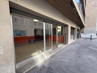 Plus de détails pour Commerce de détail à louer