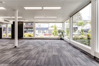 1445 Willamette St, Eugene, OR for lease Interior Photo- Image 1 of 5