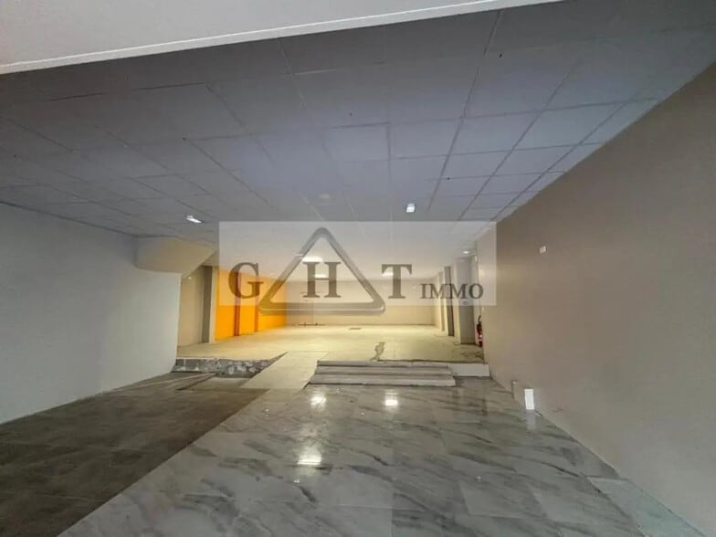 Commerce de détail dans Saint-Maur-des-Fossés à louer - Photo intérieure - Image 2 de 9