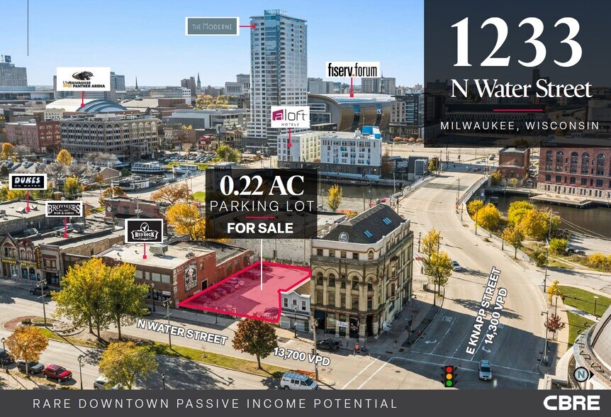 Water St, Milwaukee, WI for sale - Aerial - Image 1 of 4