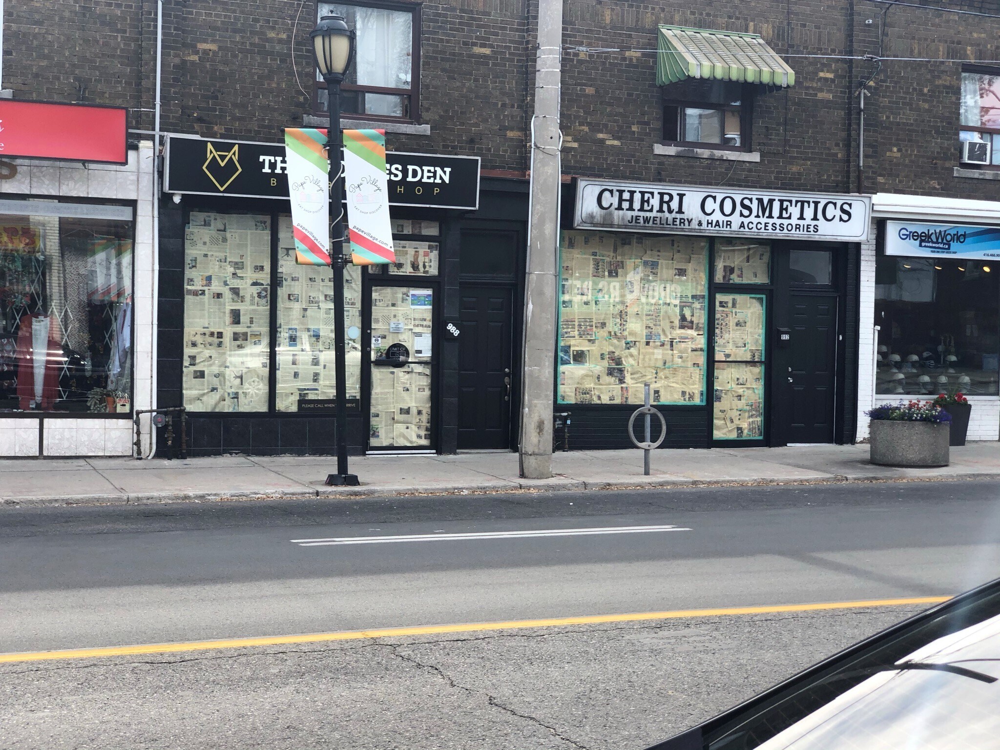 992 Pape Ave, Toronto, ON à vendre Photo du bâtiment- Image 1 de 1