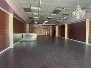 5533-5549 Philadelphia St, Chino, CA for lease Interior Photo- Image 1 of 7