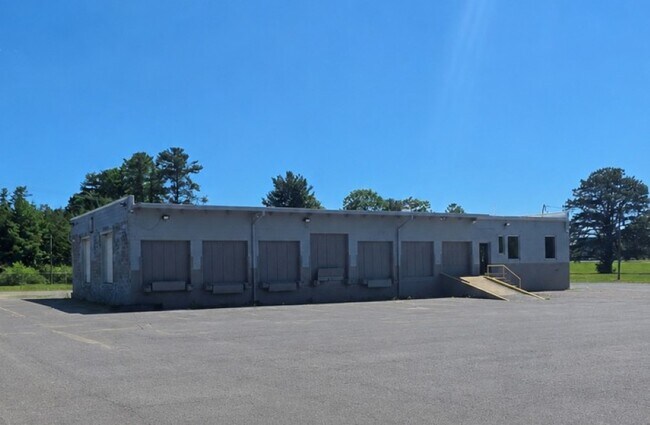 Plus de détails pour 351 Stanaford Rd, Beckley, WV - Bureau, Industriel à louer
