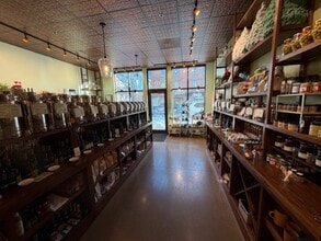 125-147 W Liberty St, Wooster, OH à louer Photo intérieure- Image 2 de 7