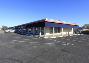 Boone Shopping Center - Loft