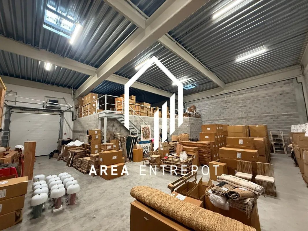 Flex in Aix-en-Provence for lease Interior Photo- Image 1 of 9