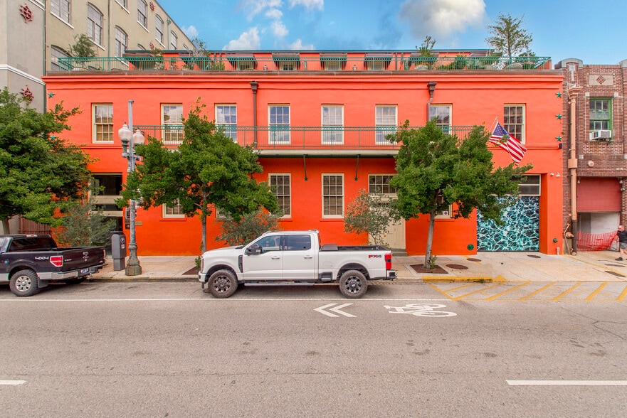 747 Magazine St, New Orleans, LA for sale - Building Photo - Image 2 of 32