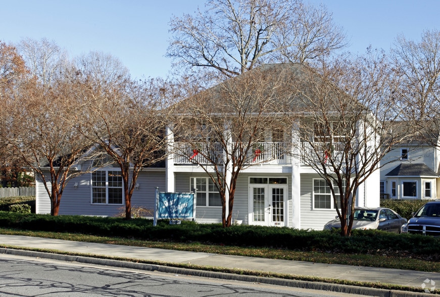 1992 General Booth Blvd, Virginia Beach, VA for sale - Primary Photo - Image 1 of 3