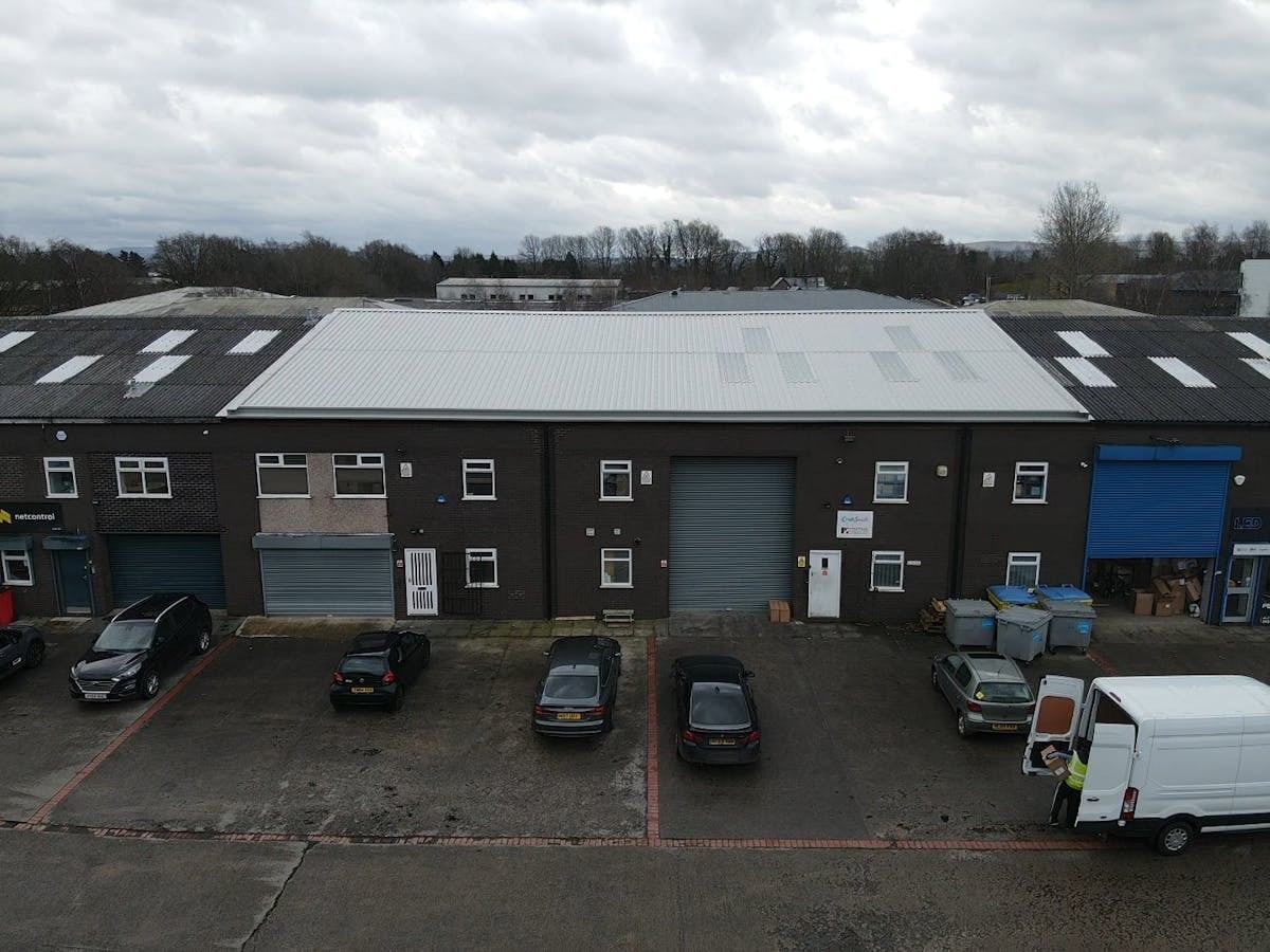 Pepper Rd, Stockport for lease Building Photo- Image 1 of 10