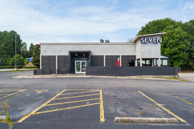 Plus de détails pour 3570 Highway 138 SE, Stockbridge, GA - Commerce de détail à vendre