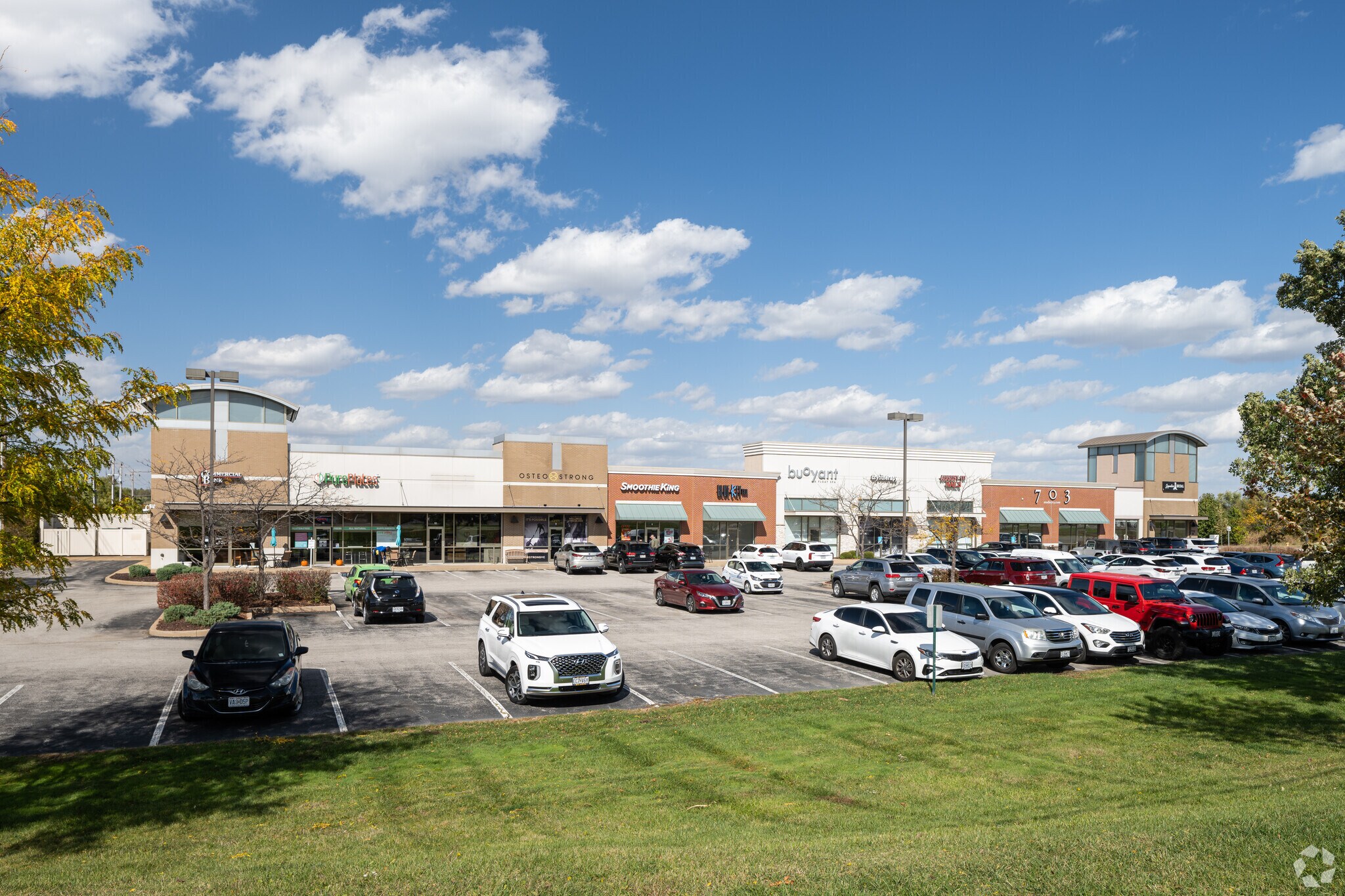 703 Long Road Crossing Dr, Chesterfield, MO for lease Primary Photo- Image 1 of 9