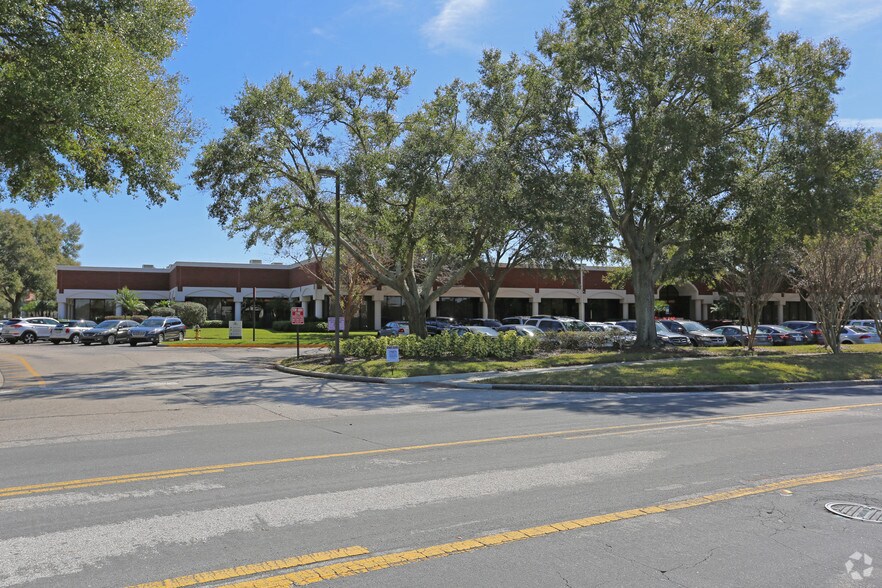 6355 Metrowest Blvd, Orlando, FL à vendre - Photo du bâtiment - Image 2 de 11