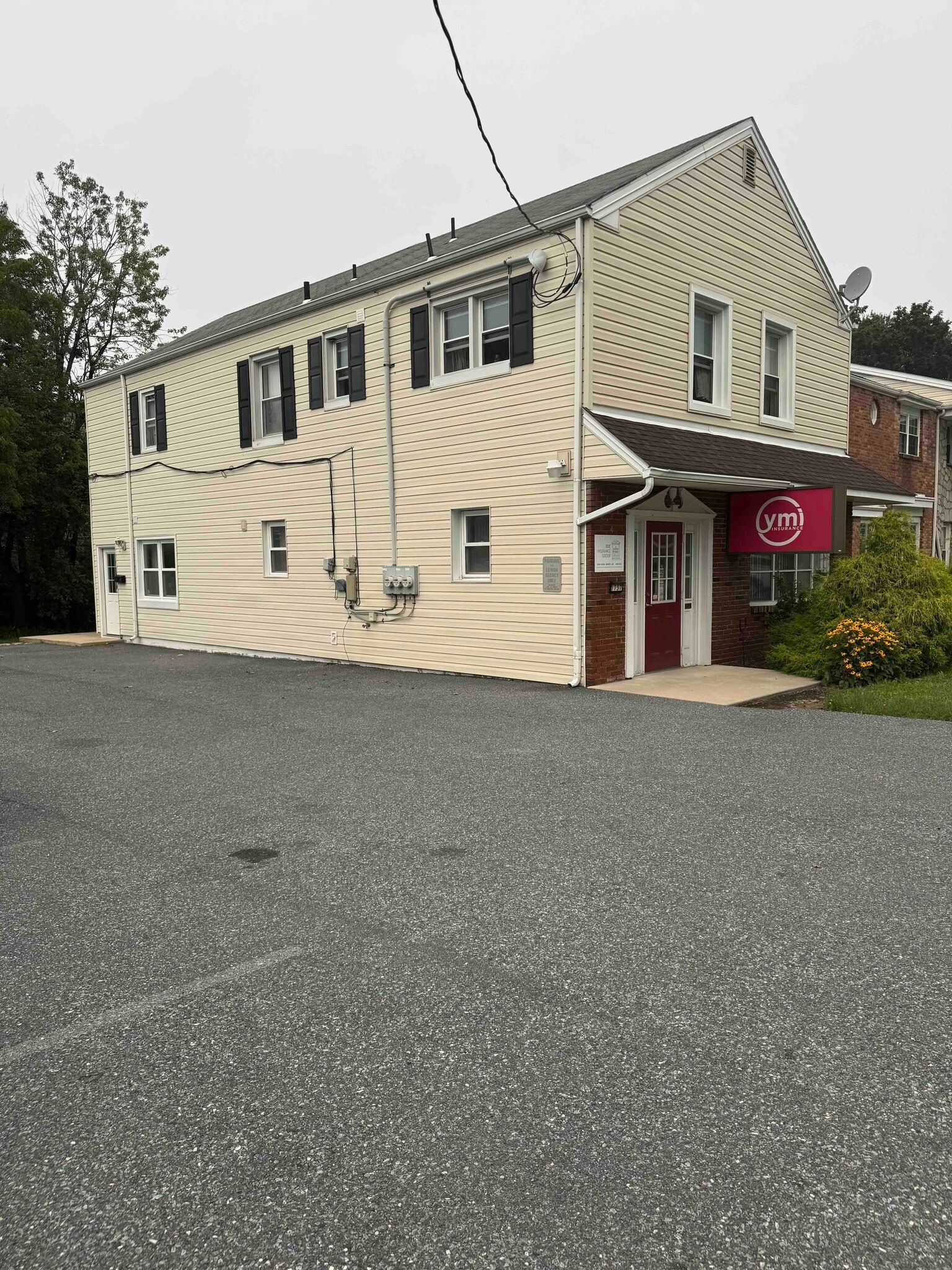 1737 Schoenersville Rd, Bethlehem, PA for sale Primary Photo- Image 1 of 9