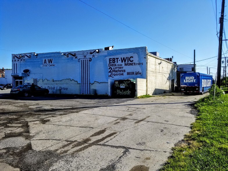 13016 Mack Ave, Detroit, MI for sale - Primary Photo - Image 1 of 1