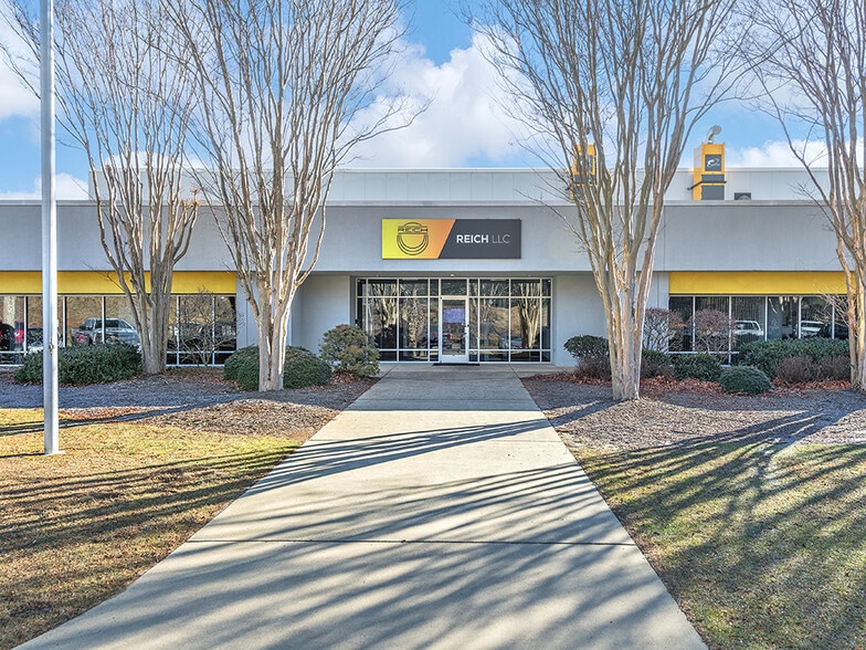140 Vista Blvd, Arden, NC for lease - Building Photo - Image 1 of 20