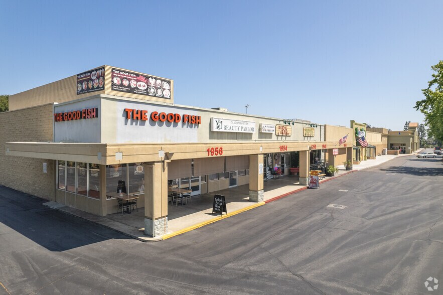 1930-1956 N Placentia Ave, Fullerton, CA à louer - Photo du bâtiment - Image 2 de 11