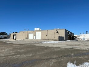 3355 Ridge Rd, Green Bay, WI à louer Photo du bâtiment- Image 2 de 2