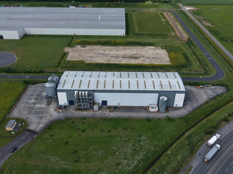 A161, Goole à vendre - Photo du bâtiment - Image 2 de 3