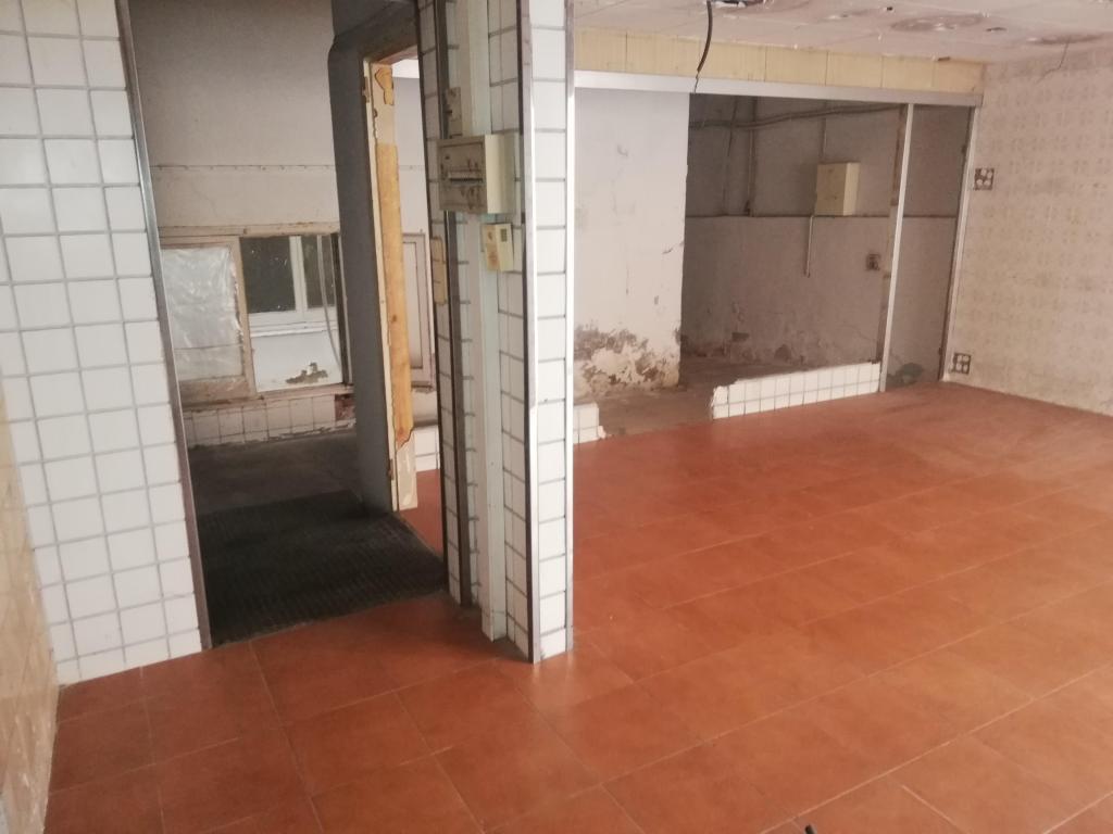 Viladecans, BAR 08840 - Unit 01 -  - Interior Photo - Image 2 of 5