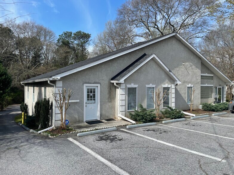 5499 Jonesboro Rd, Morrow, GA à louer - Photo principale - Image 1 de 9