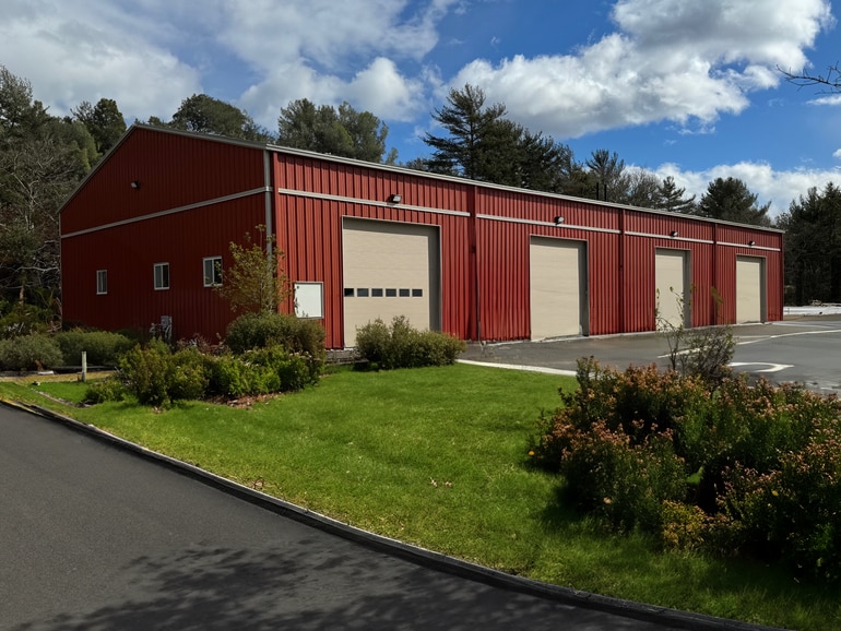 25 Aero Park dr, Plymouth, MA for lease Primary Photo- Image 1 of 4