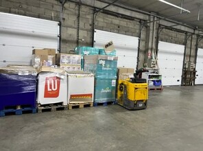 Office in Herblay for lease Interior Photo- Image 2 of 4