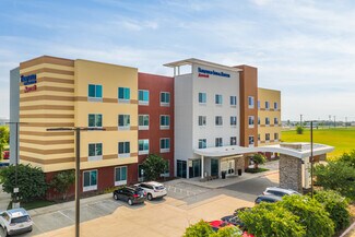 Plus de détails pour 2020 Civic Center Ln, Waxahachie, TX - Services hôteliers à vendre