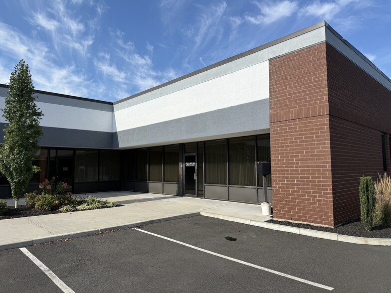 10 Fairfield Blvd, Wallingford, CT à louer - Photo du bâtiment - Image 2 de 7