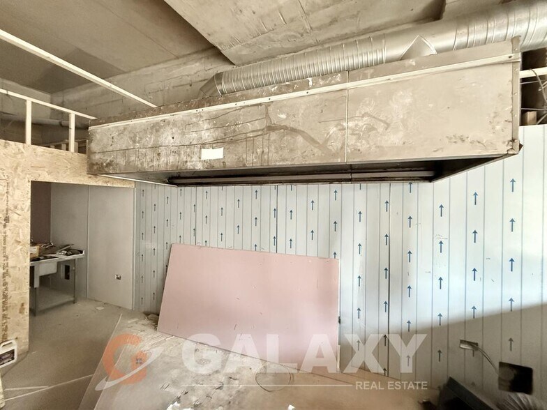 33 High St, Southall for lease - Building Photo - Image 3 of 6