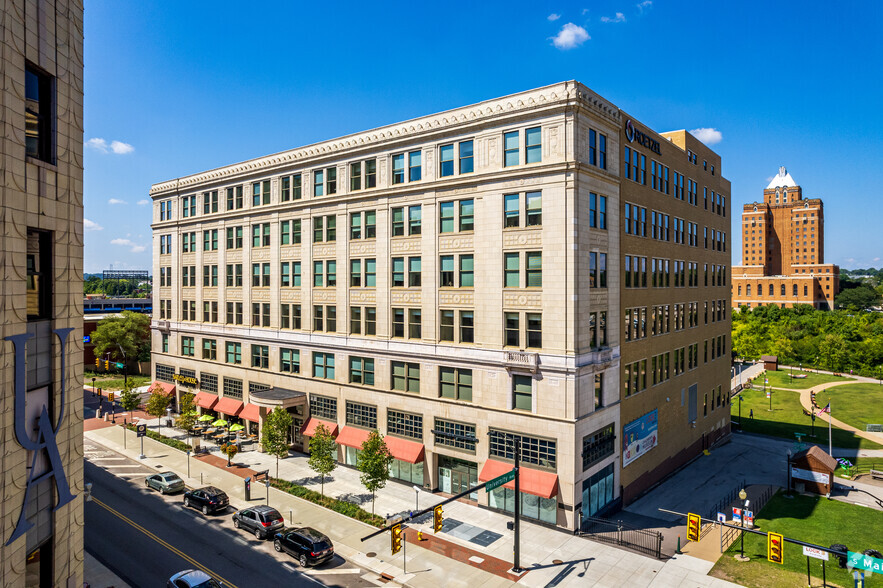 222 S Main St, Akron, OH for lease - Building Photo - Image 1 of 10