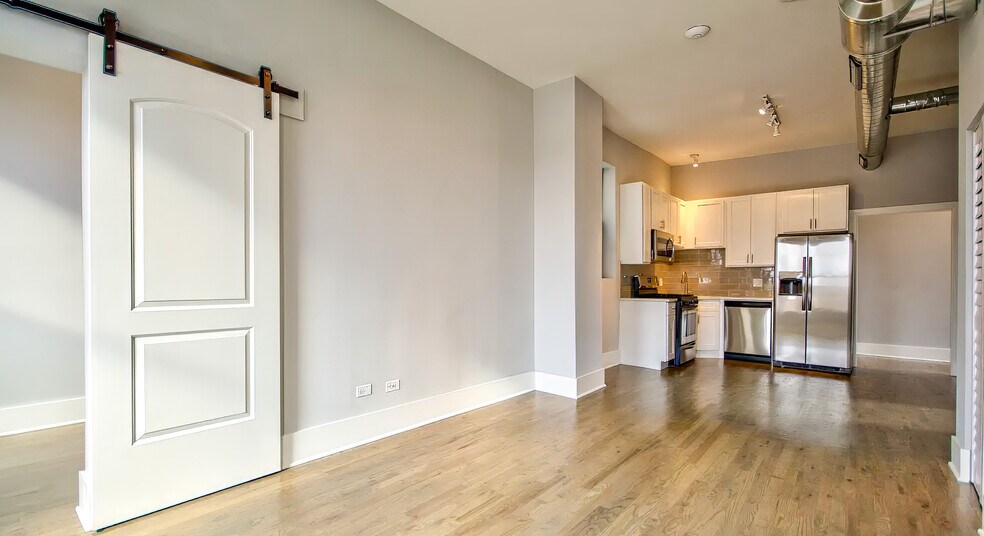 1040-1044 W 18th St, Chicago, IL à vendre - Photo du bâtiment - Image 3 de 5