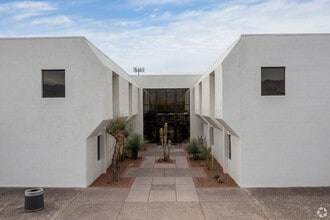 2500 N Pantano Rd, Tucson, AZ for lease Building Photo- Image 1 of 2