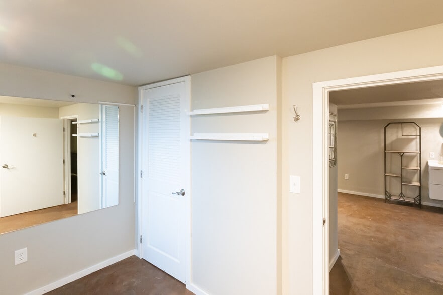 1215 B St, Hood River, OR for lease - Building Photo - Image 3 of 54