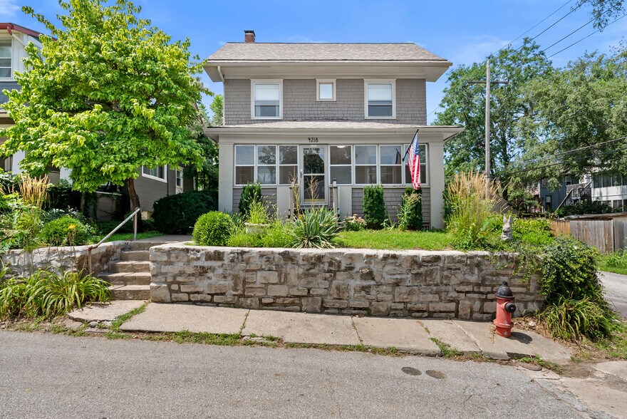 4218 Greenwood Pl, Kansas City, MO à vendre - Photo du bâtiment - Image 3 de 29