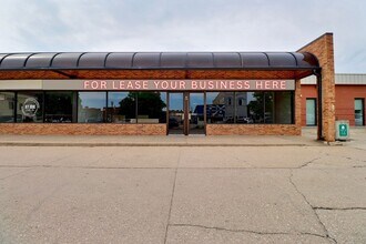 29-35 W 6th St, Fremont, NE for lease Building Photo- Image 1 of 17