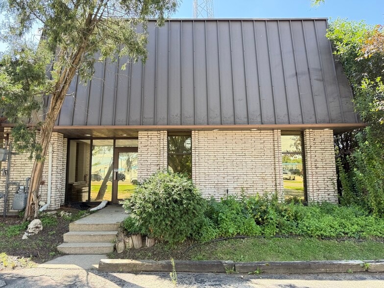 2814 Syene Rd, Madison, WI for lease - Building Photo - Image 1 of 19