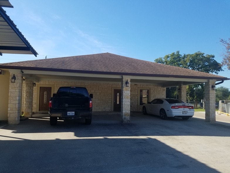 18484 Clay Rd, Houston, TX for lease - Primary Photo - Image 1 of 17