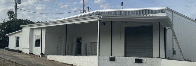 More details for 106 S Bickett Blvd, Louisburg, NC - Industrial for Lease