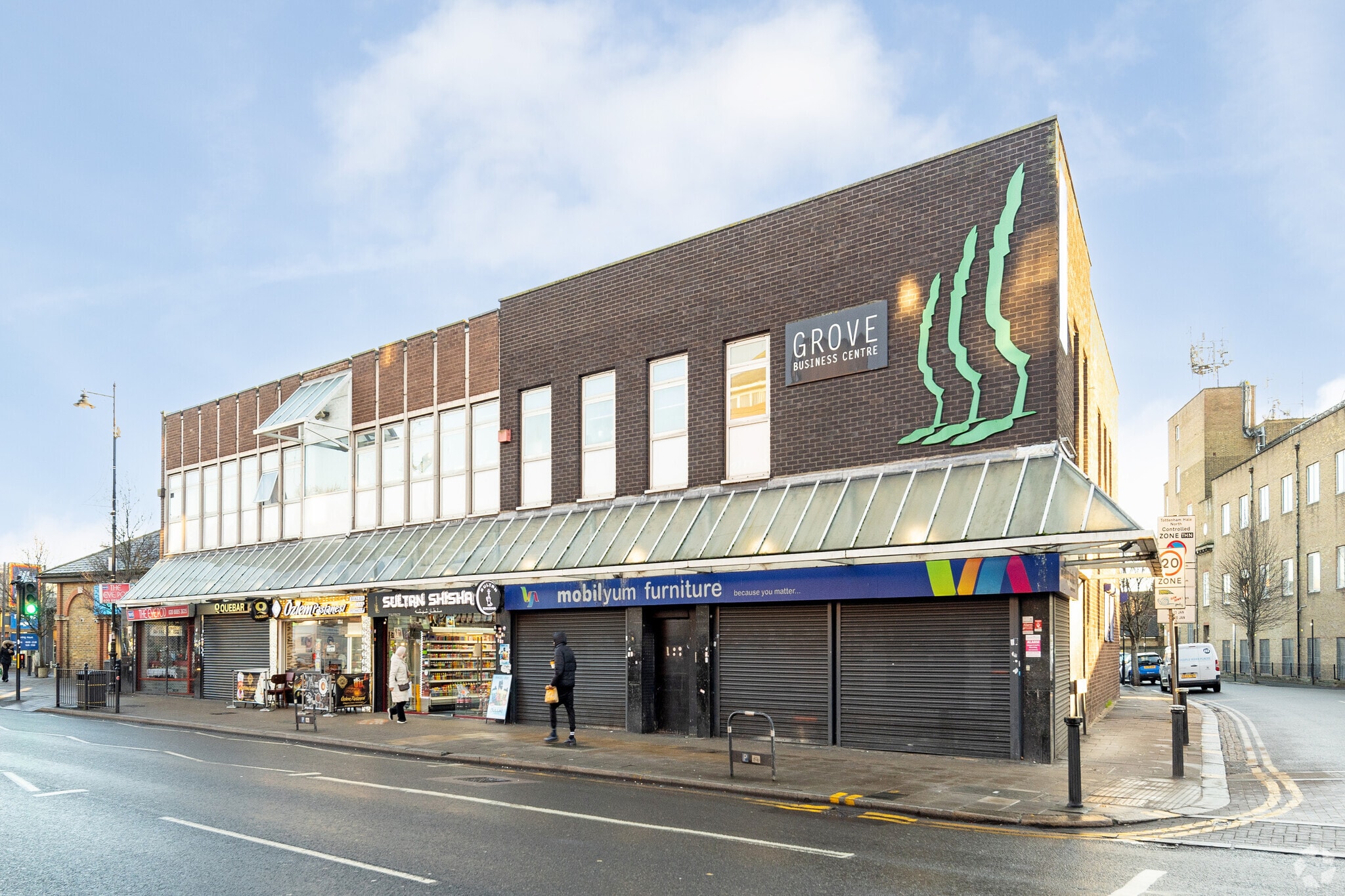 560-568 High Rd, London for lease Primary Photo- Image 1 of 3