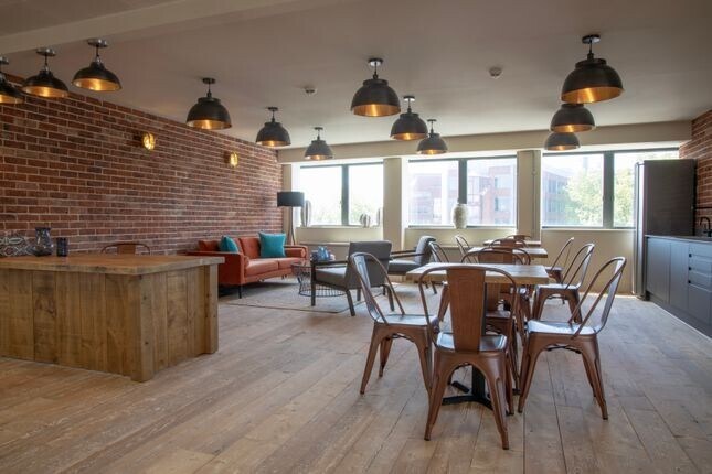 210 New Kings Rd, Londres à louer - Photo intérieure - Image 3 de 27