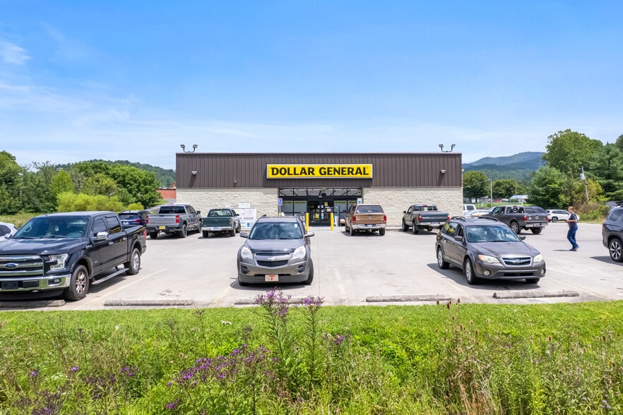 333 S Shady St, Mountain City, TN for sale - Building Photo - Image 2 of 5