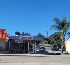 652-660 E Redlands Blvd, Redlands, CA à louer Photo intérieure- Image 2 de 2