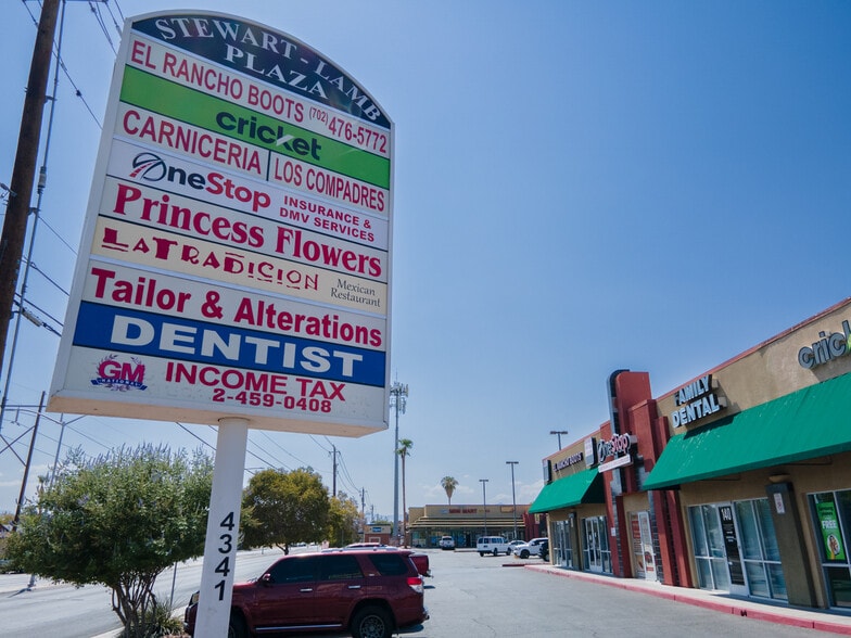 4341-4389 Stewart Ave, Las Vegas, NV for lease - Building Photo - Image 2 of 8