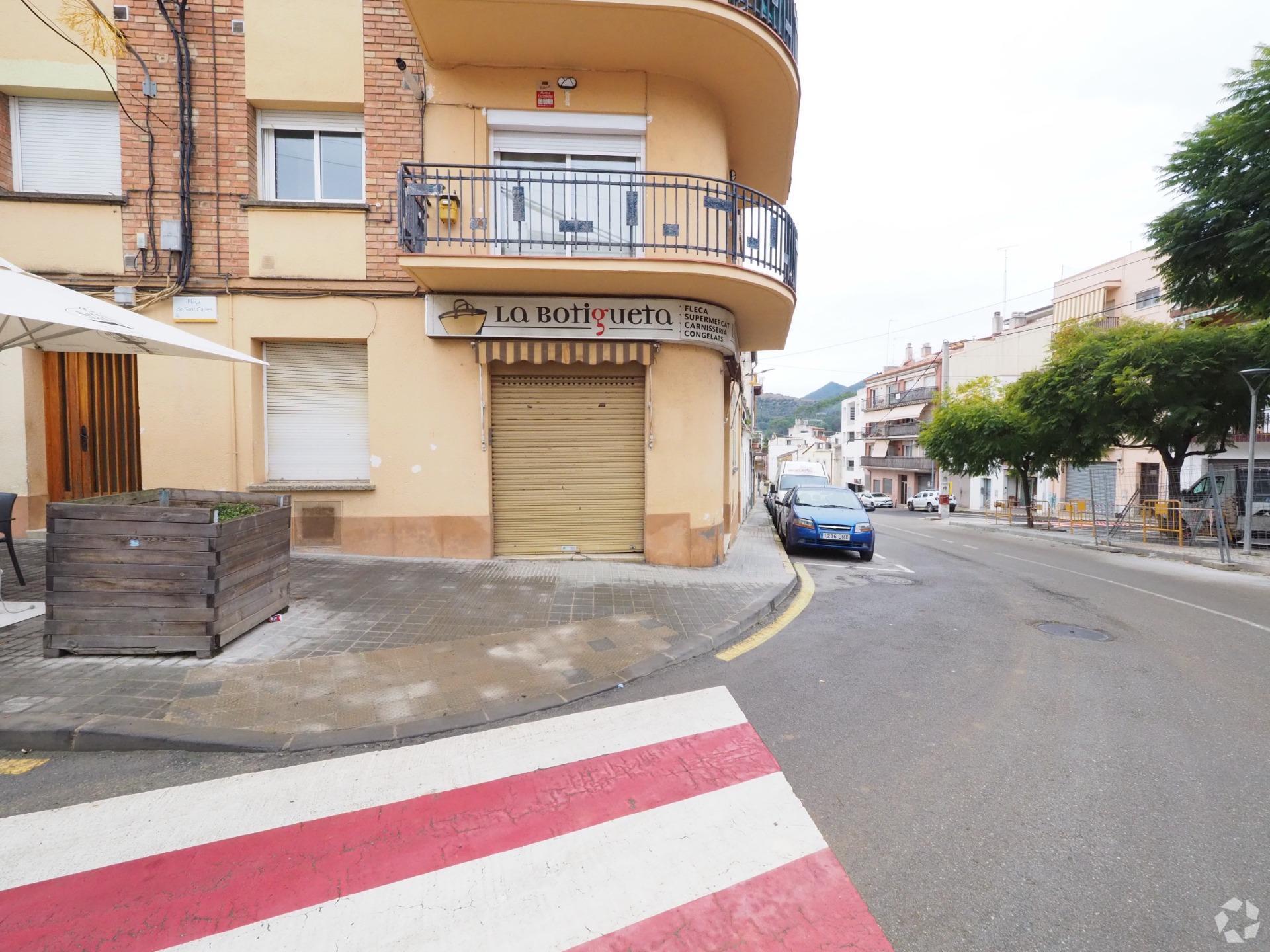 Multifamily in Arenys de Munt, Barcelona for sale Primary Photo- Image 1 of 2