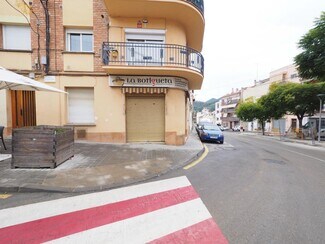 Plus de détails pour Multi-résidentiel à vendre