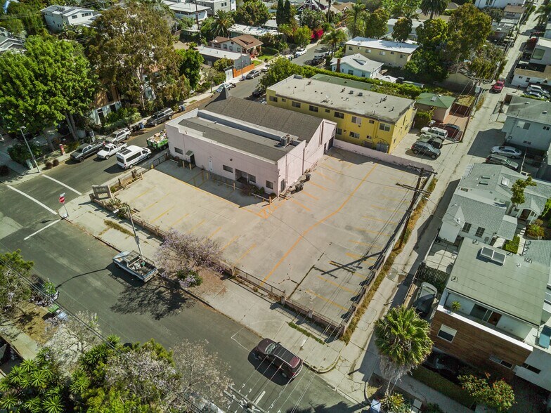 606 Broadway St, Venice, CA à louer - Photo principale - Image 1 de 4