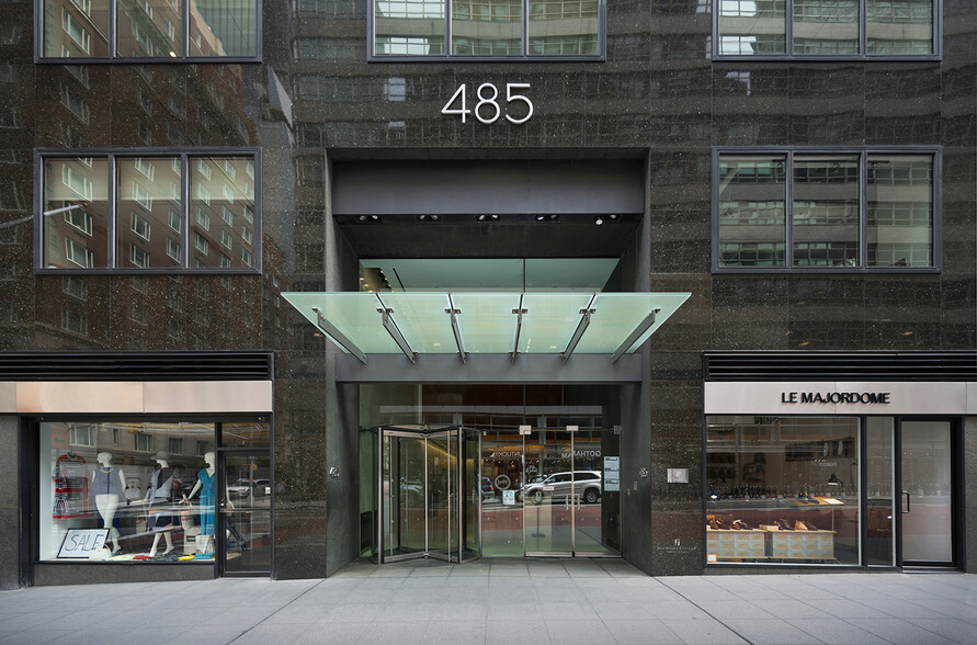 485 Madison Ave, New York, NY for lease - Building Photo - Image 3 of 5