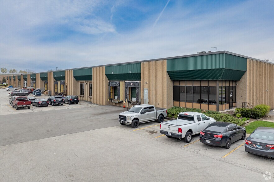 350-358 W Armory Dr, South Holland, IL à louer - Photo du bâtiment - Image 2 de 4