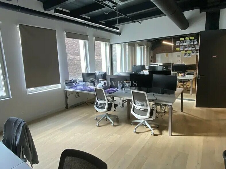 Office in Lille for lease - Interior Photo - Image 3 of 9