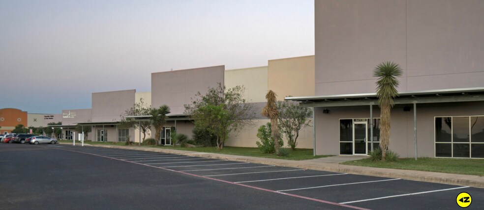 1501 N International Blvd, Hidalgo, TX à louer - Photo du bâtiment - Image 3 de 5